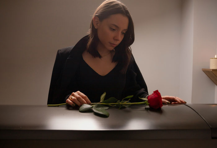 Woman Goes Crazy Over Inheritance From Her Late Husband, Tries To Ruin His Daughter