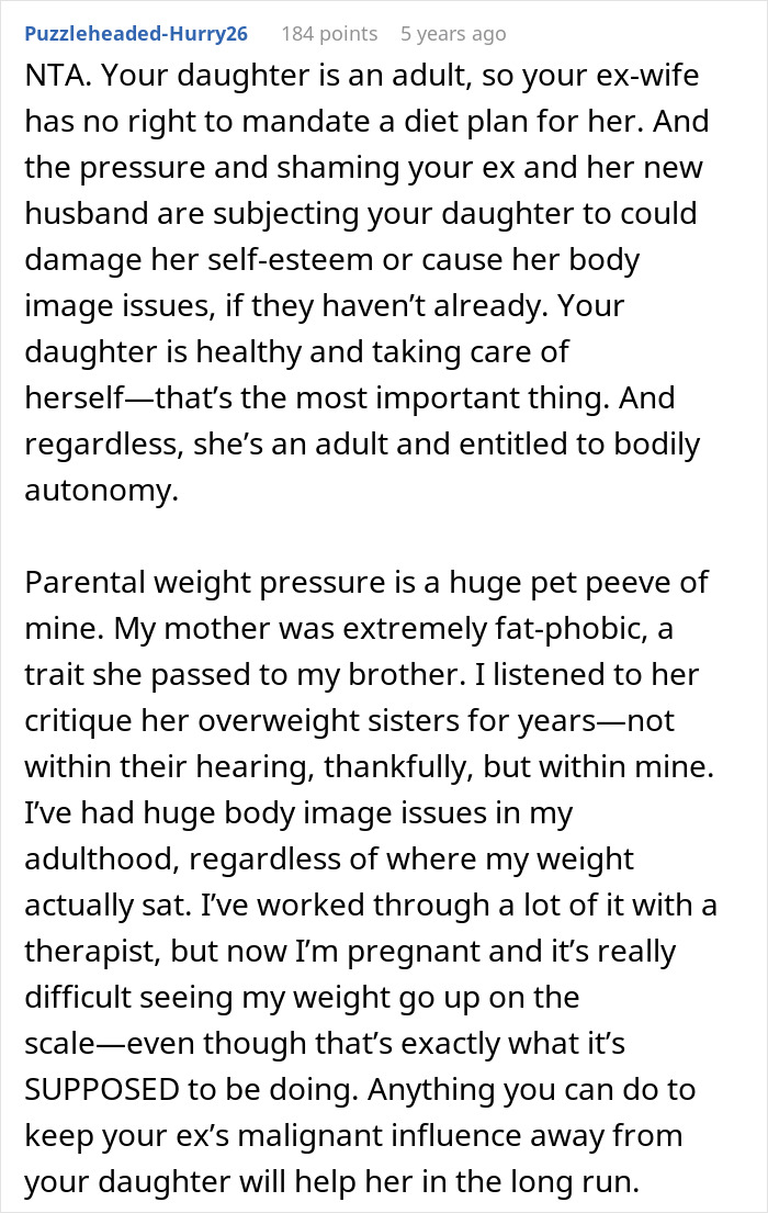 Fat Phobic Mom Calls 18YO A Whale For Gaining 10 Pounds, Says Dad’s Mansplaining As He Defends Her Fat Phobic Mom Calls 18YO A Whale For Gaining 10 Pounds, Says Dad’s Mansplaining As He Defends Her