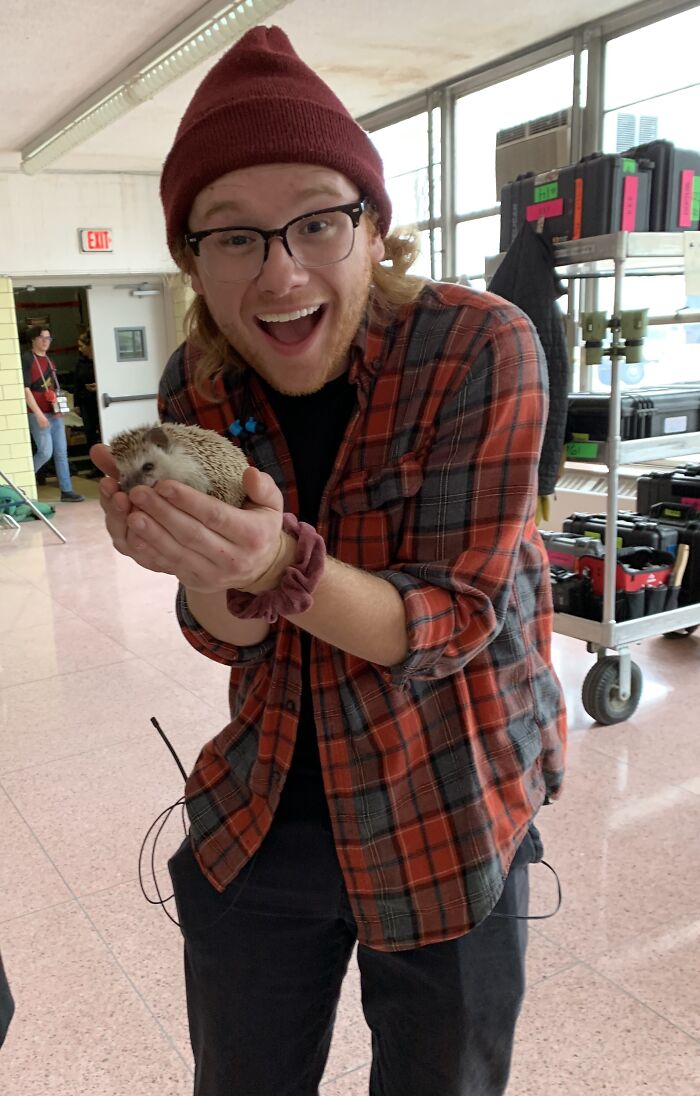 I Took 38 Adorable Hedgehog Photos Showing How People React To Them I Took 38 Adorable Hedgehog Photos Showing How People React To Them