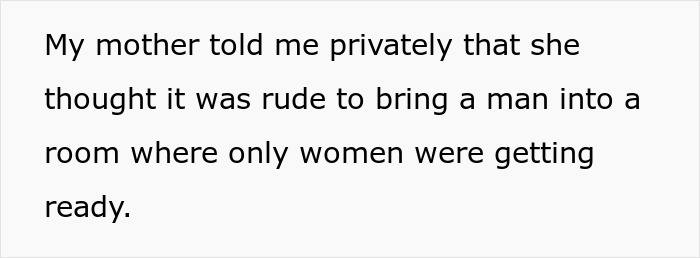 Guy Hangs Out In Bridal Suite Full Of Half-Dressed Women, His Wife Loses It As Bride Kicks Him Out