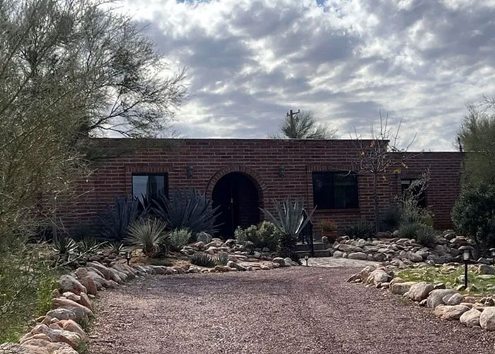 Disturbing Evidence Emerges From The House Of Savannah Guthrie&rsquo;s Missing Mom