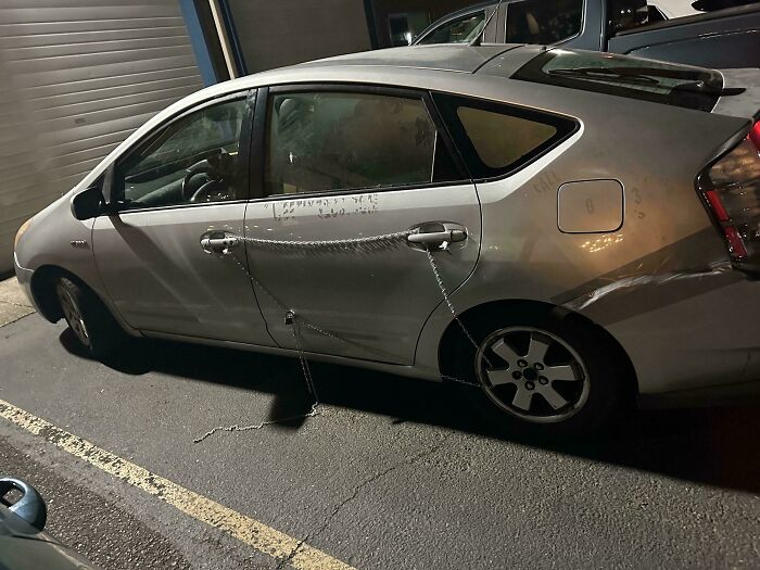 75 Of The Best Examples Of “If It’s Stupid But It Works Then It’s Not Stupid” 75 Of The Best Examples Of “If It’s Stupid But It Works Then It’s Not Stupid”