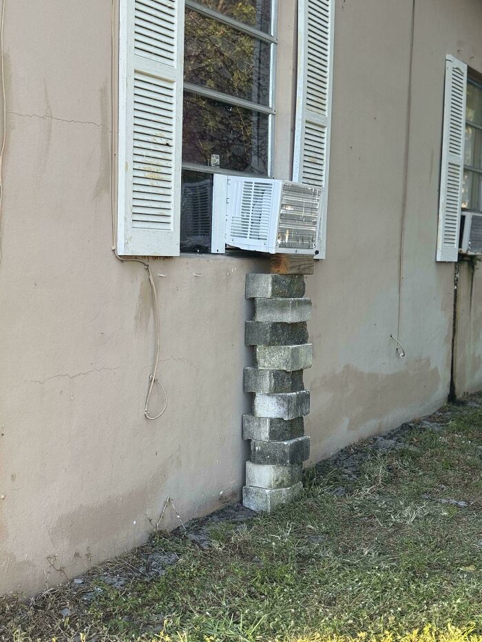 75 Of The Best Examples Of “If It’s Stupid But It Works Then It’s Not Stupid” 75 Of The Best Examples Of “If It’s Stupid But It Works Then It’s Not Stupid”