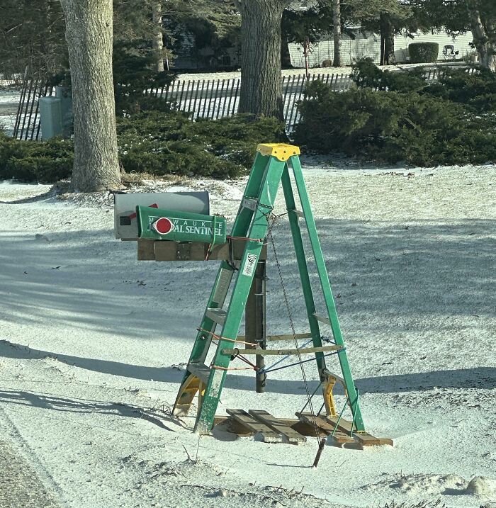 75 Of The Best Examples Of “If It’s Stupid But It Works Then It’s Not Stupid” 75 Of The Best Examples Of “If It’s Stupid But It Works Then It’s Not Stupid”