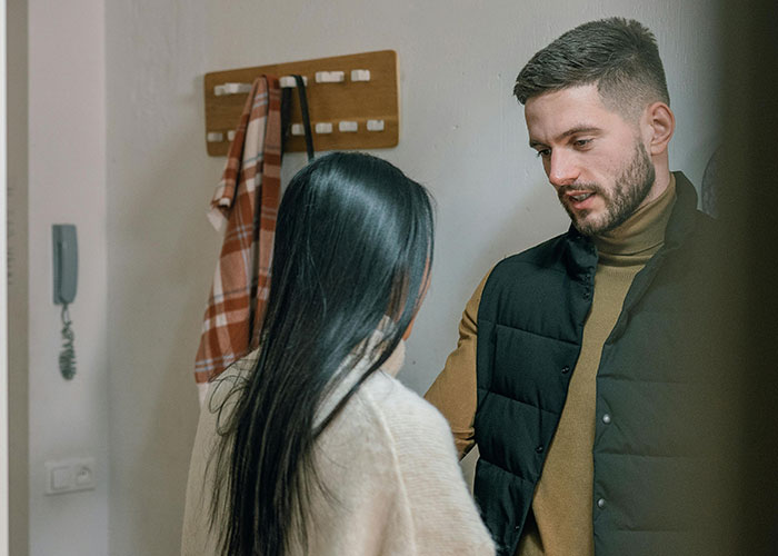 &ldquo;He Wasn&rsquo;t Telling Me The Full Truth&rdquo;: 38 Times Women Ignored Their Gut Feelings While Dating