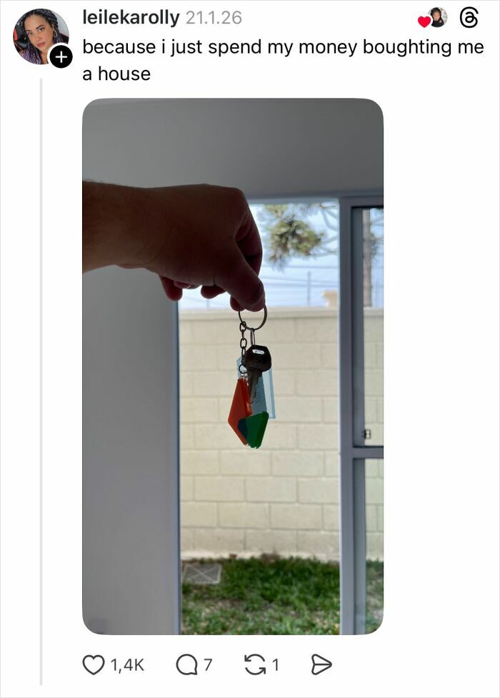 Woman Asks Why Girls They Don&rsquo;t Get Their Nails Done, And These 86 Savage Replies Didn&rsquo;t Disappoint