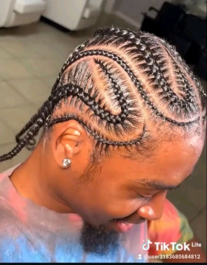 Woman Asks Why Girls They Don&rsquo;t Get Their Nails Done, And These 86 Savage Replies Didn&rsquo;t Disappoint