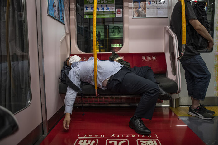 All About Photo Showcases 15 Photos From Margarita Mavromichalis’ “When The Pavement Breathes” All About Photo Showcases 15 Photos From Margarita Mavromichalis’ “When The Pavement Breathes”