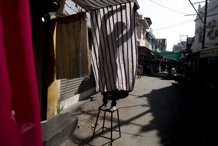 All About Photo Showcases 15 Photos From Margarita Mavromichalis’ “When The Pavement Breathes” All About Photo Showcases 15 Photos From Margarita Mavromichalis’ “When The Pavement Breathes”