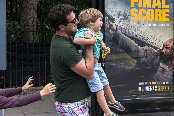 All About Photo Showcases 15 Photos From Margarita Mavromichalis’ “When The Pavement Breathes” All About Photo Showcases 15 Photos From Margarita Mavromichalis’ “When The Pavement Breathes”