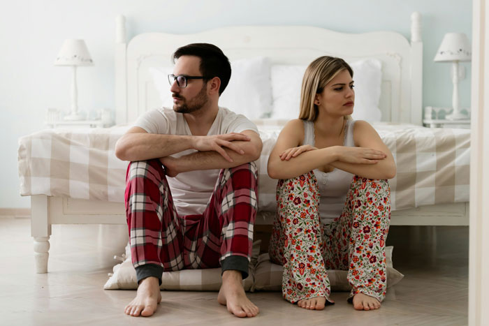 “Co-Parenting Roommates”: A Manchild Ends Up Causing His Wife To “Quiet Quit” Their Marriage “Co-Parenting Roommates”: A Manchild Ends Up Causing His Wife To “Quiet Quit” Their Marriage