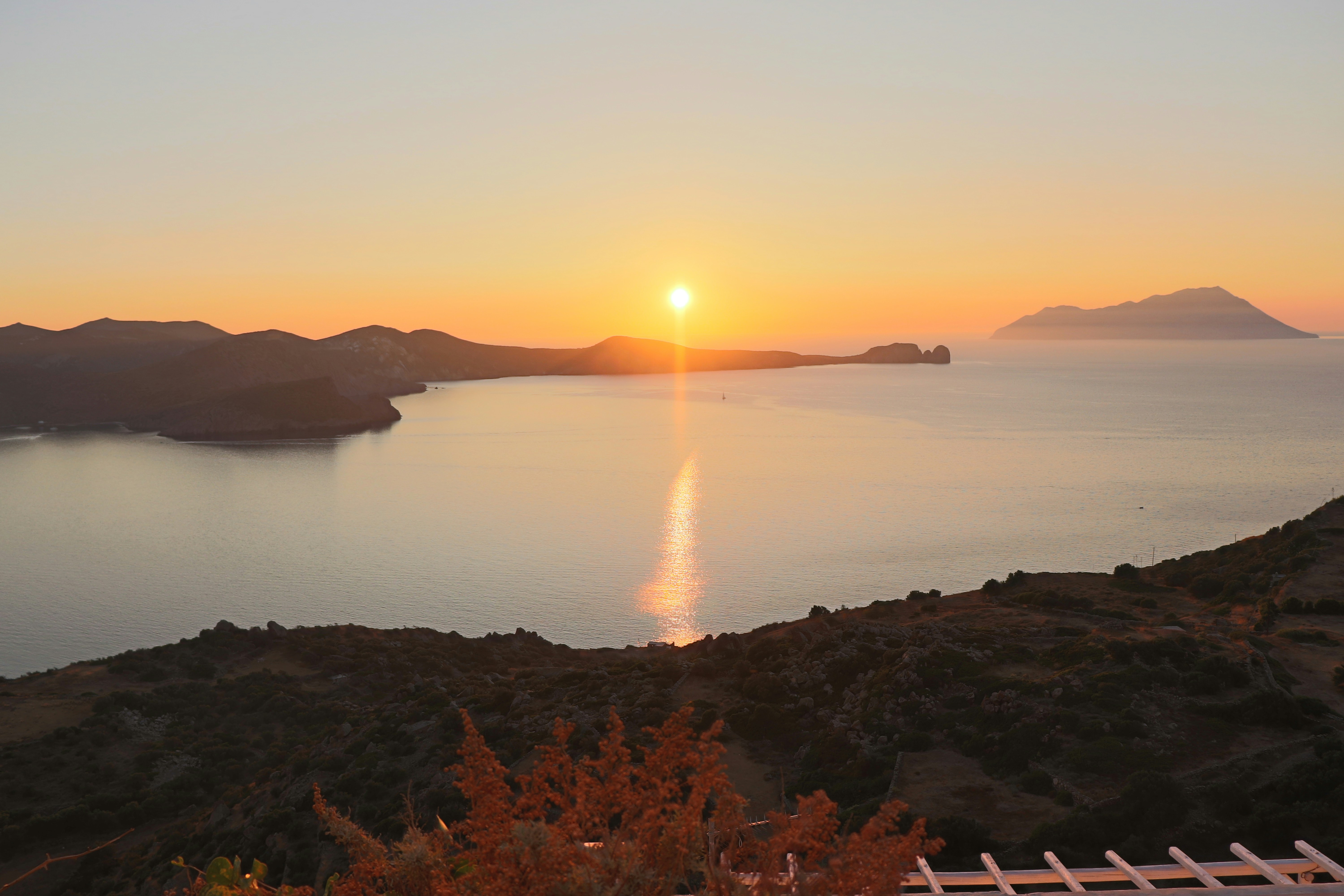 Living Out Of A Suitcase For 7 Years Made Me Question Everything Western Society Calls A “Successful” Life