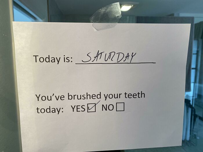 44 Hilariously Unhinged Photos That Summarize The Peak Of Covid Lockdown Madness