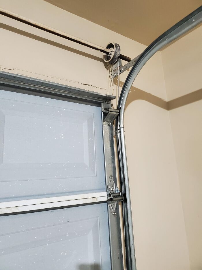 48 Mundane Things That Can End Your Life In Seconds