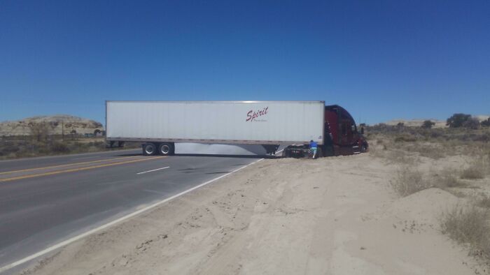 People Are Shaming Dumb Drivers And These 56 Are Unbelievable (New Pics)