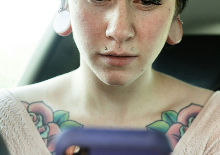 48 Times Someone Stumbled Upon Something Shocking On Another Person&rsquo;s Phone