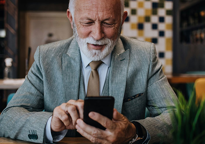 48 Times Someone Stumbled Upon Something Shocking On Another Person&rsquo;s Phone