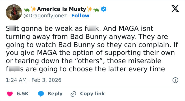 MAGA’s Bizarre Super Bowl Halftime Show Lineup Gets Brutally Roasted Online