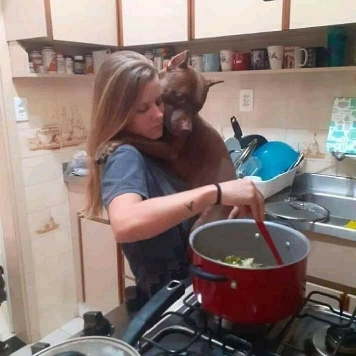 30 Times Humans And Animals Formed The Most Unexpectedly Beautiful Bonds (New Pics)