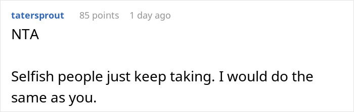 Woman Keeps Asking For Favors From Family, Doesn’t Reciprocate When They Need Help: “Told Me No And Hung Up”