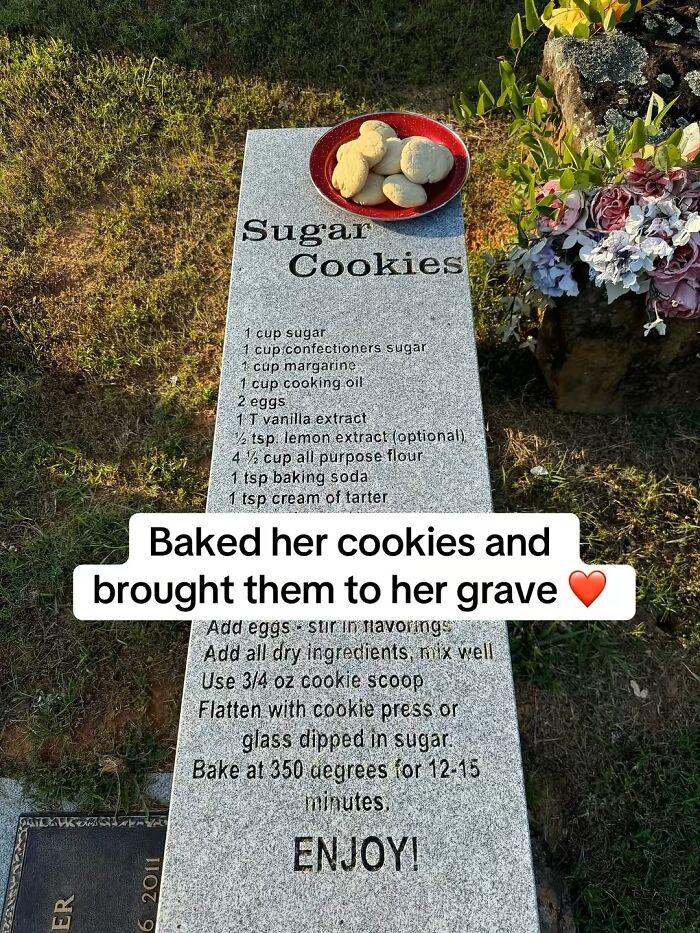 Woman Tracks Down Recipes Etched On Tombstones Across The USA (22 New Pics)