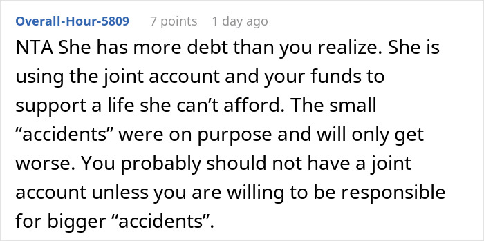 Financially Irresponsible Lady Spends Hundreds From Joint Account On Shopping, Mad As BF Cuts Funds