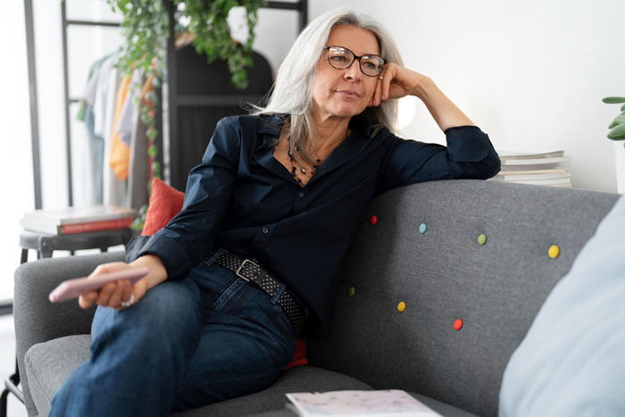 MIL Accuses DIL Of “Changing Him” After Son Finally Cuts Toxic Fam And Excludes Her From Wedding