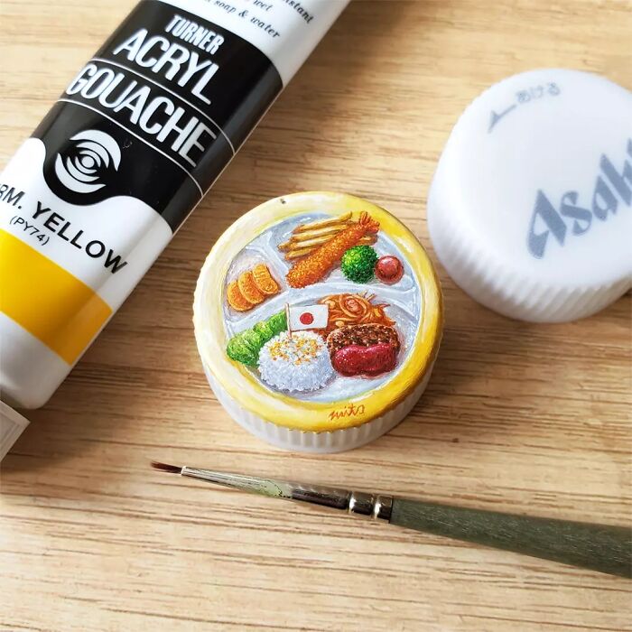 This Artist Paints Tiny Food-Inspired Masterpieces On Bottle Caps With Mindblowing Details (50 Pics)