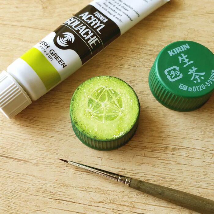 This Artist Paints Tiny Food-Inspired Masterpieces On Bottle Caps With Mindblowing Details (50 Pics)