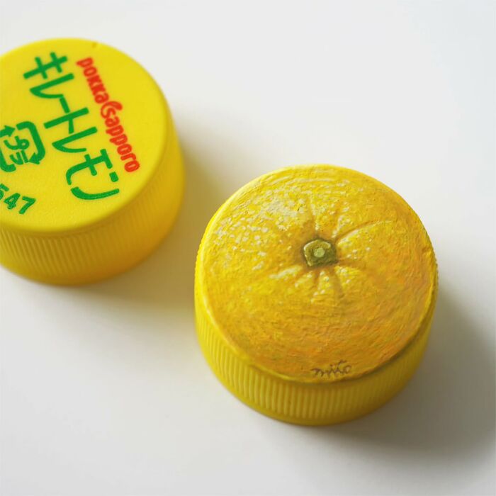 This Artist Paints Tiny Food-Inspired Masterpieces On Bottle Caps With Mindblowing Details (50 Pics)