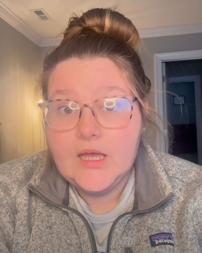 Vet Tech Charged And Fired After Rescuing Abandoned Dog During Snowstorm