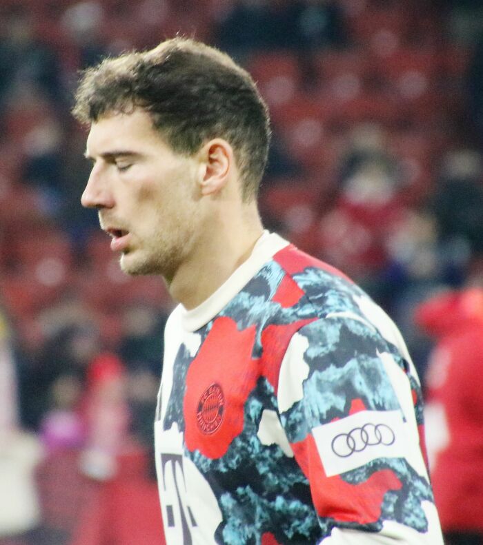 Celebrity Birthdays Today, February 6, 2026