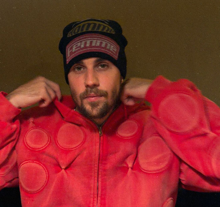 Disturbing Theory Links Justin Bieber To Epstein After Fans Connect ‘Yummy’ Music Video To Email Disturbing Theory Links Justin Bieber To Epstein After Fans Connect ‘Yummy’ Music Video To Email