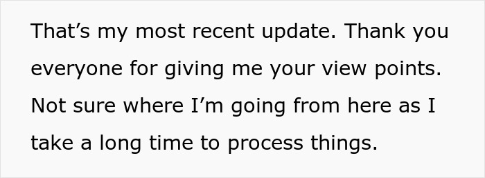 Guy “Surprises” GF With A Fake Proposal & Wedding, She’s Mortified That She Actually Believed It