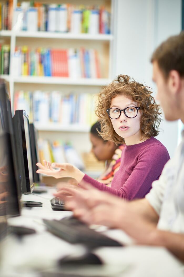 63 Times Men Tried To Assert Dominance But Made Fools Out Of Themselves