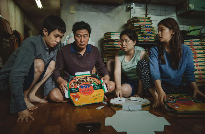 &ldquo;Would You Rather Survive The Squid Game Or Titanic?&rdquo;: 28 Fictional Choices To Test Your Nerves