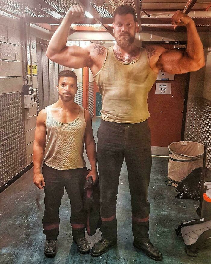 ‘Absolute Units’: 82 Times People Saw Something So Big, They Just Had To Share (New Pics) ‘Absolute Units’: 82 Times People Saw Something So Big, They Just Had To Share (New Pics)