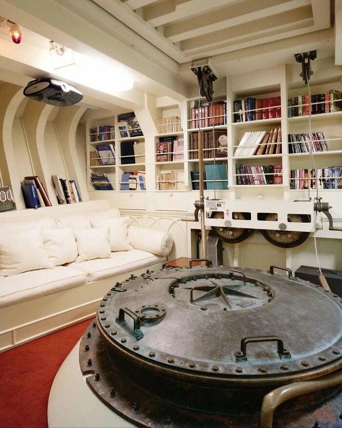 80 Bold And Beautiful Interiors That Are Anything But Boring