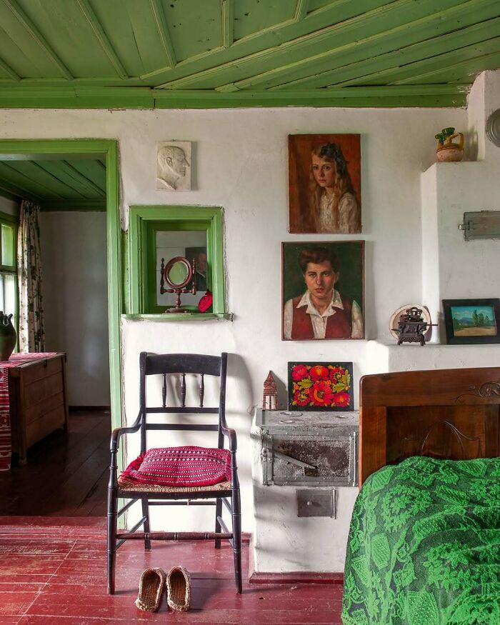 80 Bold And Beautiful Interiors That Are Anything But Boring
