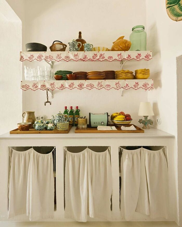 80 Bold And Beautiful Interiors That Are Anything But Boring