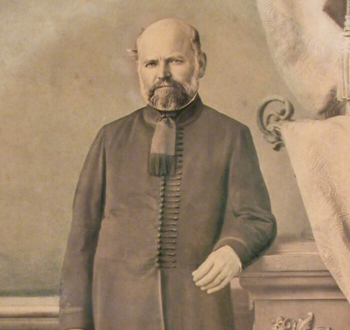 27 People Who Should Get An Apology For How They&rsquo;ve Been Treated