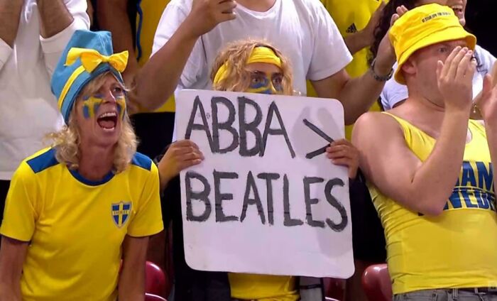 Brits Are Sharing Funny Pics From Their Daily Lives And These 58 Are Simply Exquisite (New Pics) Brits Are Sharing Funny Pics From Their Daily Lives And These 58 Are Simply Exquisite (New Pics)