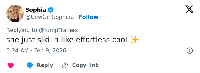 Fans Are Blasting Jessica Alba Over Her Super Bowl Halftime Show Dancing