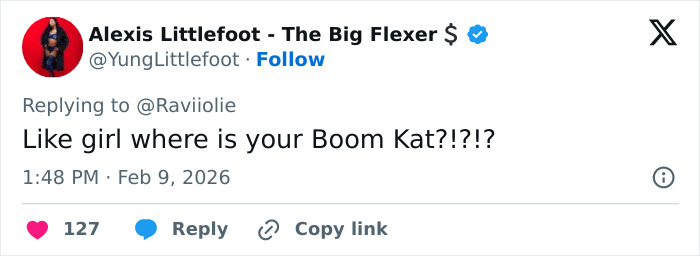 Fans Are Blasting Jessica Alba Over Her Super Bowl Halftime Show Dancing