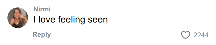 &ldquo;Am I Engaged?&rdquo;: Woman Shares Travel Encounter With Kind Stranger On Plane, Goes Viral