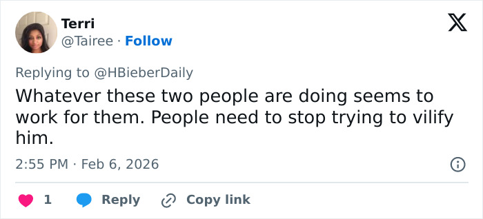 Justin And Hailey Bieber’s Super Bowl Tense Moment Decoded By Lip Reader