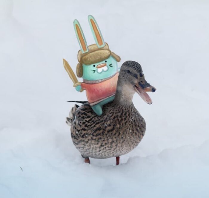 This Artist&rsquo;s Photo Doodles Make The World Look Like It&rsquo;s Secretly Alive (77 Pics)