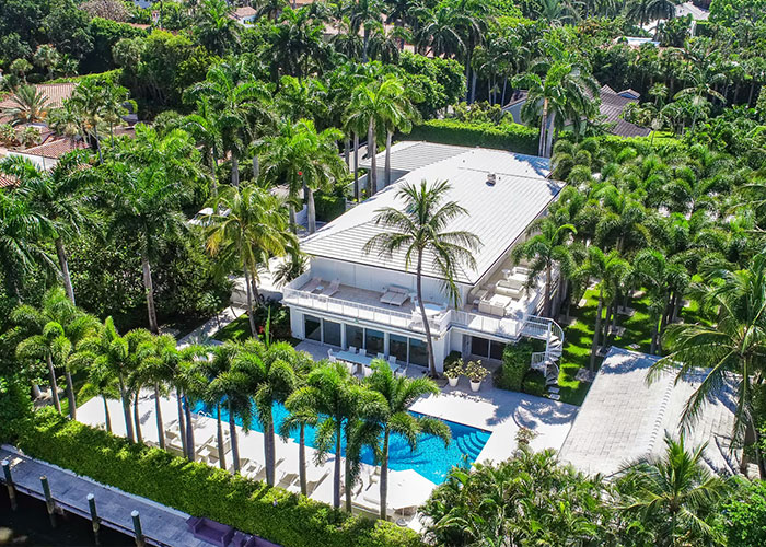 Trump’s 2006 Call To Police About Epstein Investigation And Ghislaine Revealed In FBI Docs