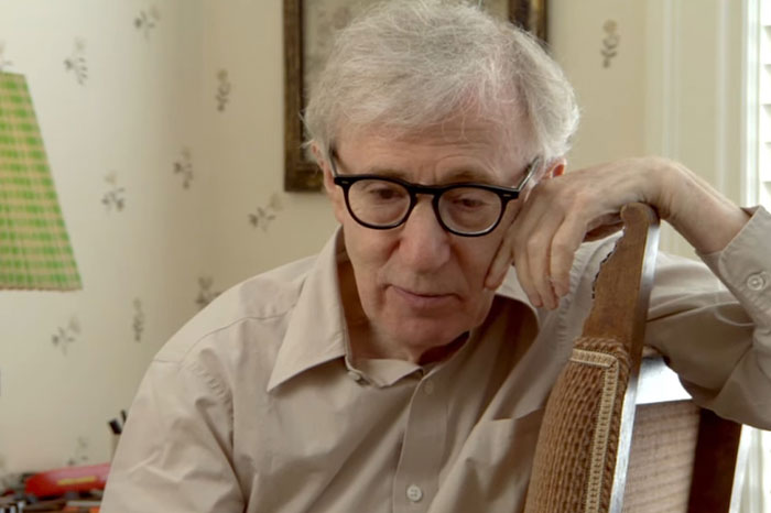 “Beyonc&eacute;”: 57 Celebrities Who Lost Their Fans For Good