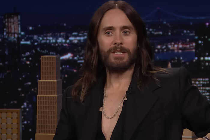 “Beyonc&eacute;”: 57 Celebrities Who Lost Their Fans For Good